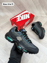 Load image into Gallery viewer, Shoes