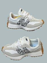 Load image into Gallery viewer, Shoes women