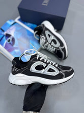 Load image into Gallery viewer, Shoes men