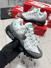 Load image into Gallery viewer, Shoes