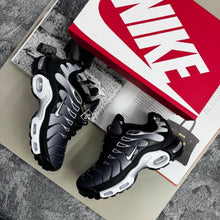 Load image into Gallery viewer, Shoes men