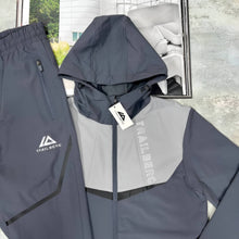Load image into Gallery viewer, Tracksuit men