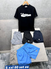 Load image into Gallery viewer, T-shirt