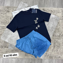 Load image into Gallery viewer, Tshirt