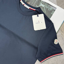 Load image into Gallery viewer, Tshirt