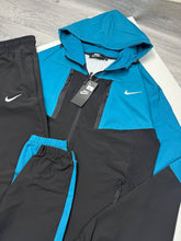 Load image into Gallery viewer, Tracksuit