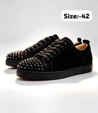 Load image into Gallery viewer, Shoes
