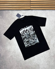 Load image into Gallery viewer, T-shirt