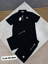Load image into Gallery viewer, Tshirt