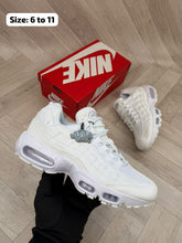 Load image into Gallery viewer, Shoes