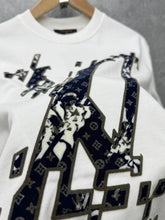 Load image into Gallery viewer, Tshirt