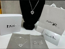 Load image into Gallery viewer, Necklace