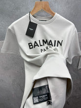 Load image into Gallery viewer, T-shirt