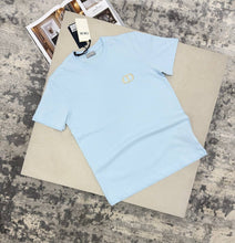 Load image into Gallery viewer, T-shirt