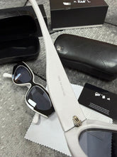 Load image into Gallery viewer, Sunglass