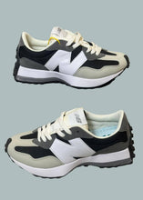 Load image into Gallery viewer, Shoes women