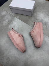 Load image into Gallery viewer, Slipper