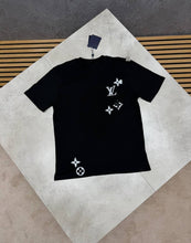 Load image into Gallery viewer, T-shirt