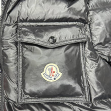 Load image into Gallery viewer, Jacket