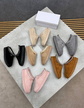 Load image into Gallery viewer, Slipper