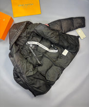 Load image into Gallery viewer, Jacket