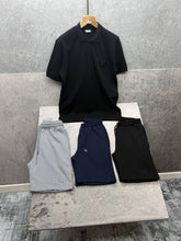 Load image into Gallery viewer, Tshirt