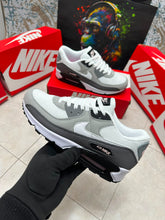 Load image into Gallery viewer, Shoes