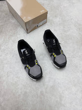 Load image into Gallery viewer, Shoes
