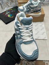 Load image into Gallery viewer, Shoes