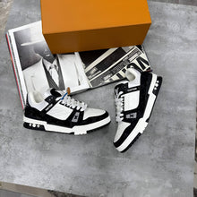 Load image into Gallery viewer, Shoes men