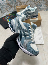 Load image into Gallery viewer, Shoes