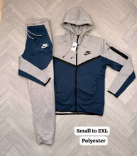 Load image into Gallery viewer, Tracksuit men