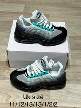 Load image into Gallery viewer, Shoes