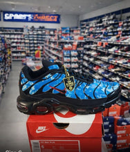Load image into Gallery viewer, Shoes