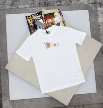 Load image into Gallery viewer, T-shirt