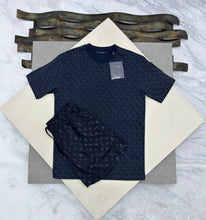 Load image into Gallery viewer, T-shirt