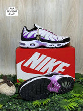 Load image into Gallery viewer, Shoes