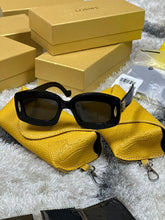 Load image into Gallery viewer, Sunglass