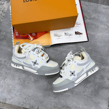 Load image into Gallery viewer, Shoes men