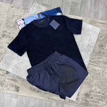 Load image into Gallery viewer, Tshirt