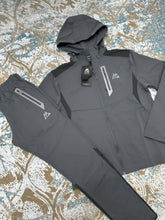 Load image into Gallery viewer, Tracksuit men