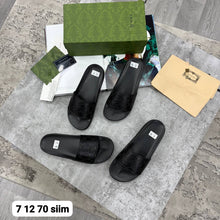 Load image into Gallery viewer, Slipper