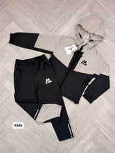 Load image into Gallery viewer, Tracksuit boy