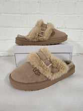Load image into Gallery viewer, Slipper
