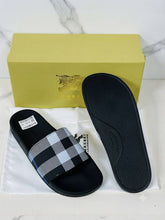 Load image into Gallery viewer, Slipper