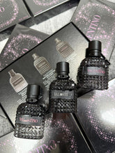 Load image into Gallery viewer, Perfume