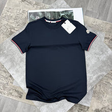 Load image into Gallery viewer, Tshirt