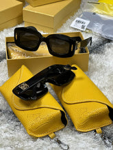 Load image into Gallery viewer, Sunglass