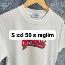 Load image into Gallery viewer, Tshirt