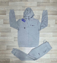 Load image into Gallery viewer, Tracksuit men